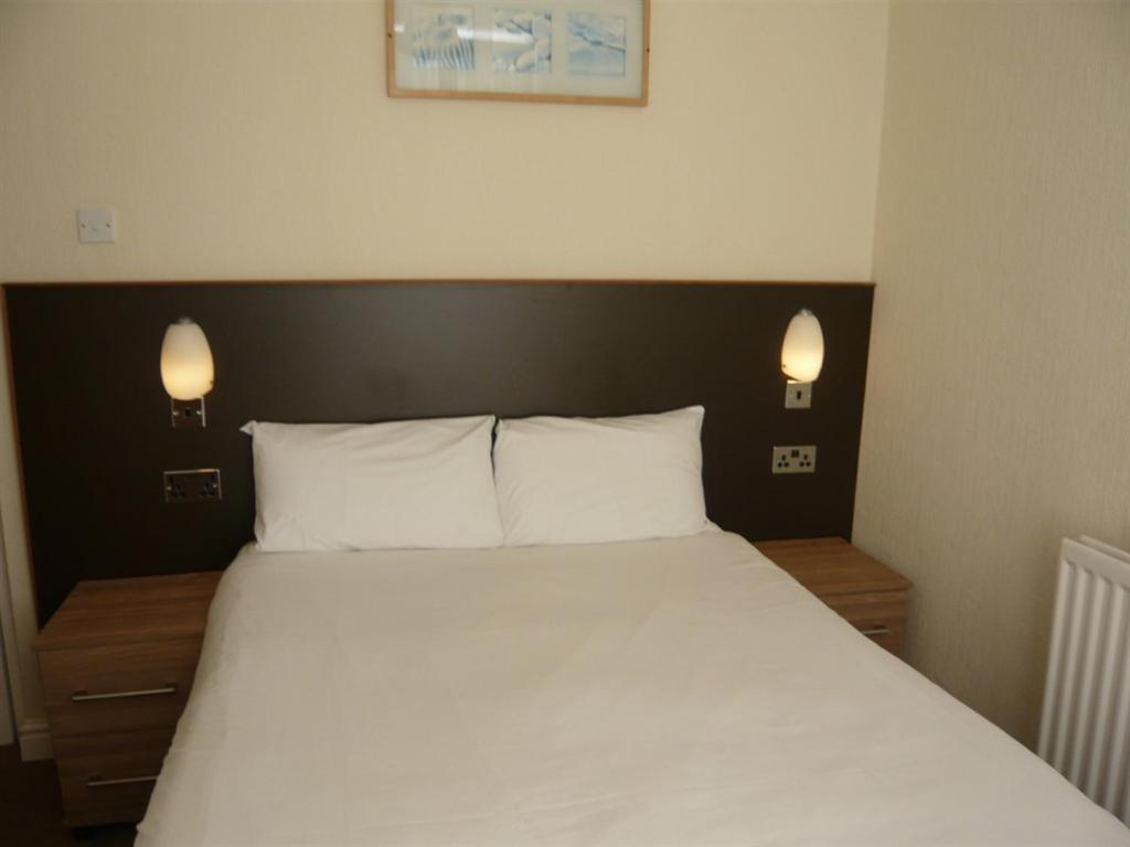Dutchman Hotel Blackpool Bagian luar foto