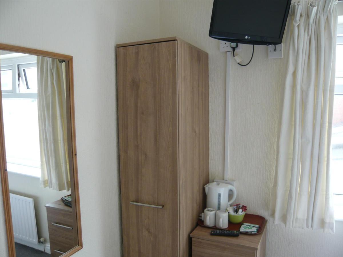 Dutchman Hotel Blackpool Bagian luar foto